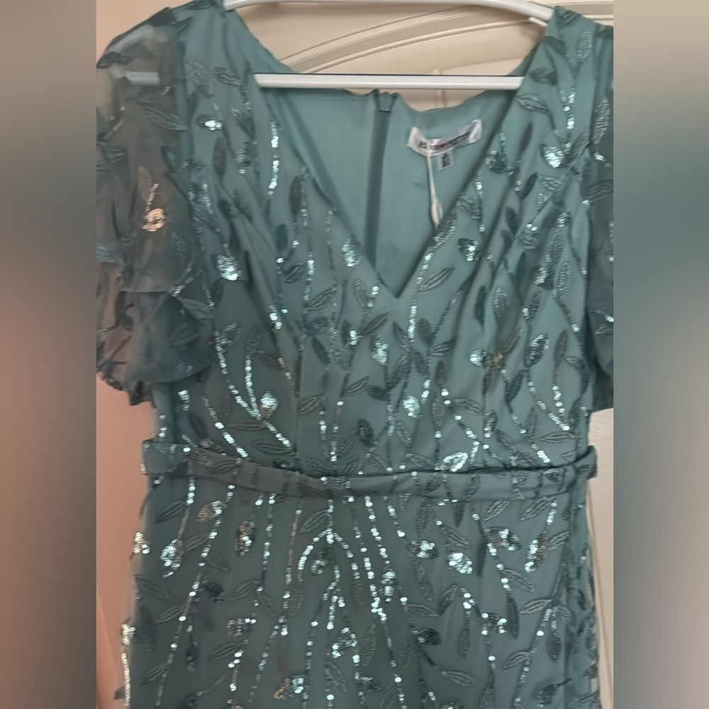 Mother of the bride or groom floor length dress. Size 12 NWT - Picture 2 of 2
